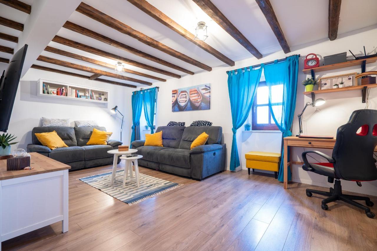 Holiday House Nova Stara Baška Eksteriør bilde