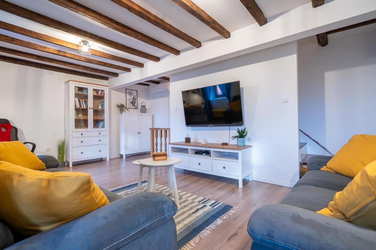 Holiday House Nova Stara Baška Eksteriør bilde