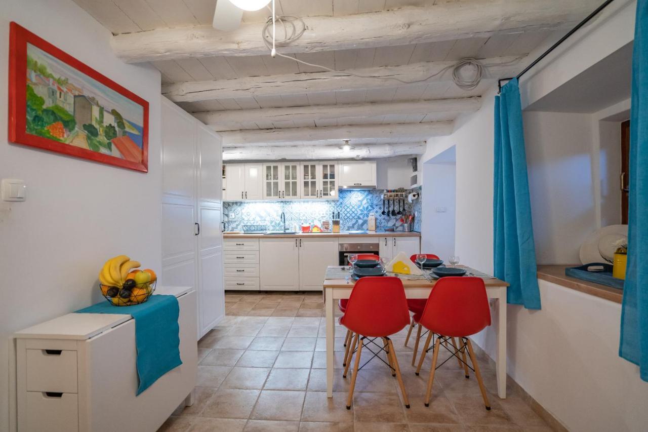 Holiday House Nova Stara Baška Eksteriør bilde