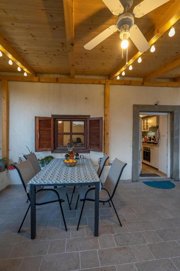 Holiday House Nova Stara Baška Eksteriør bilde