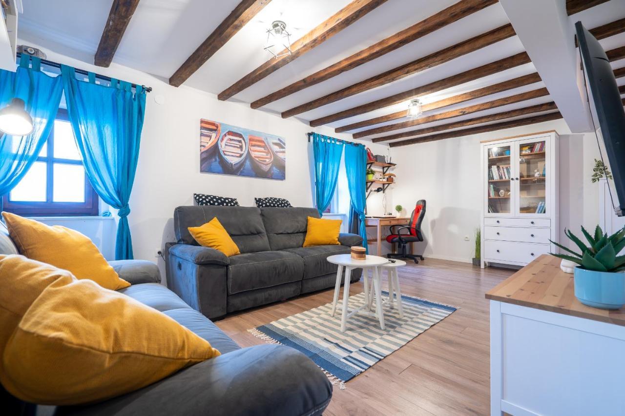 Holiday House Nova Stara Baška Eksteriør bilde